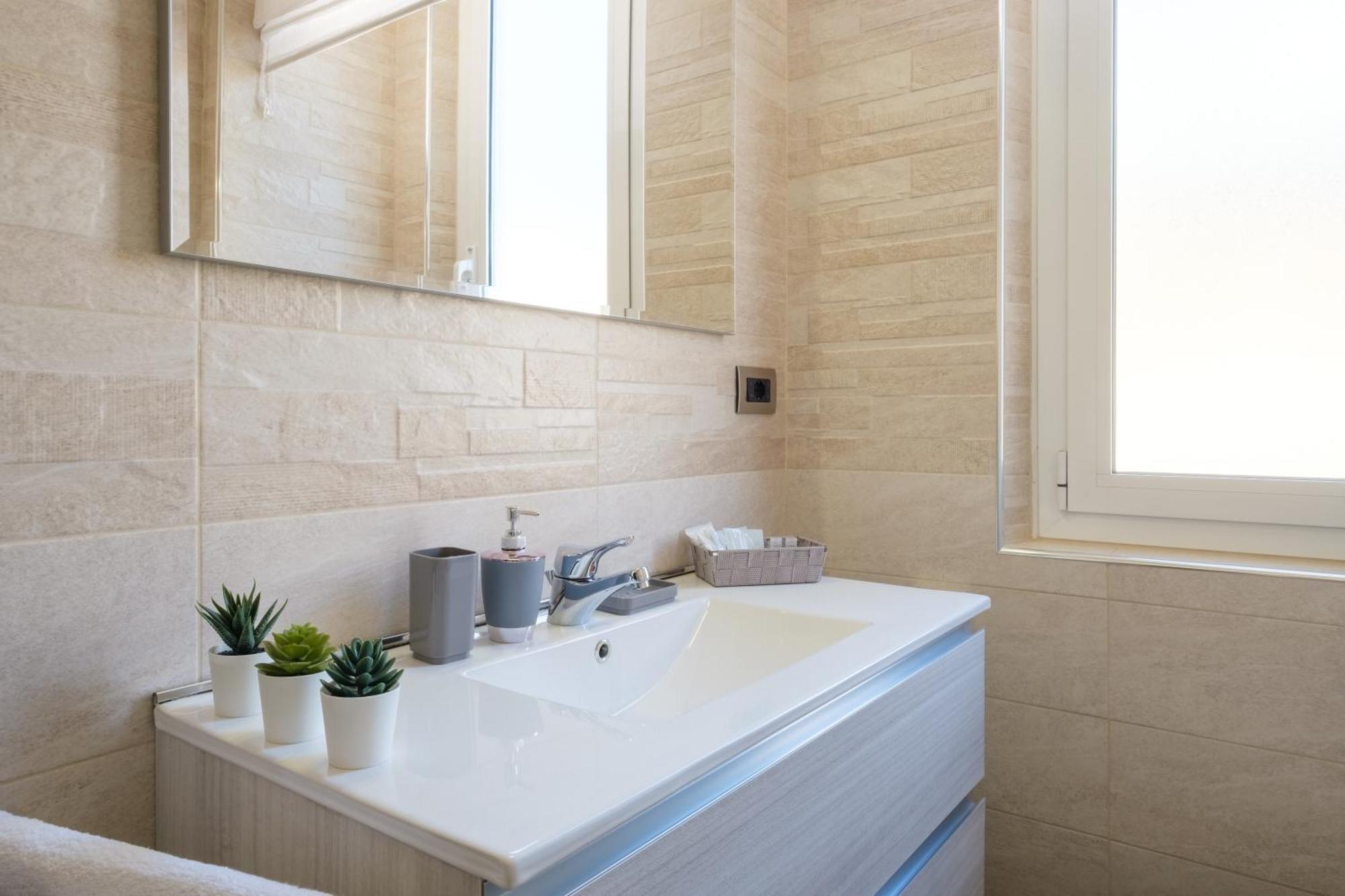 Scandellari Apartments - Stylish Stay For Two Guests Bologna Buitenkant foto